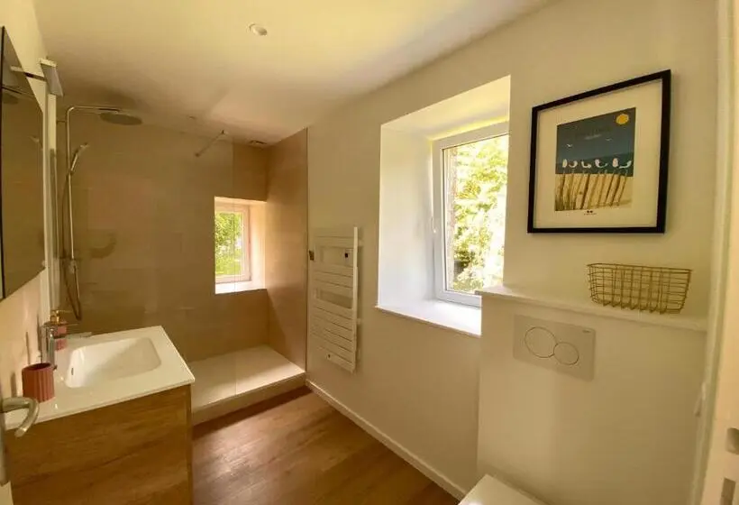 ガーデンビュースタンダードルーム, Chambres D Hôtes   Domaine Les Sources