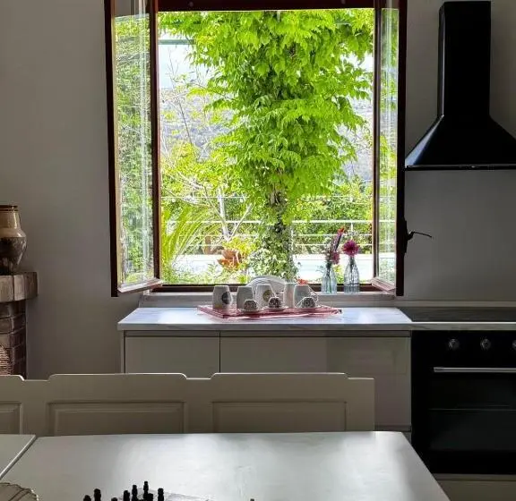 ファミリールーム, Vida Locrese Con Piscina Salata