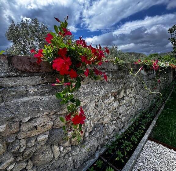غرفة قياسية مزوَّدة بشُرفة, Vida Locrese Con Piscina Salata