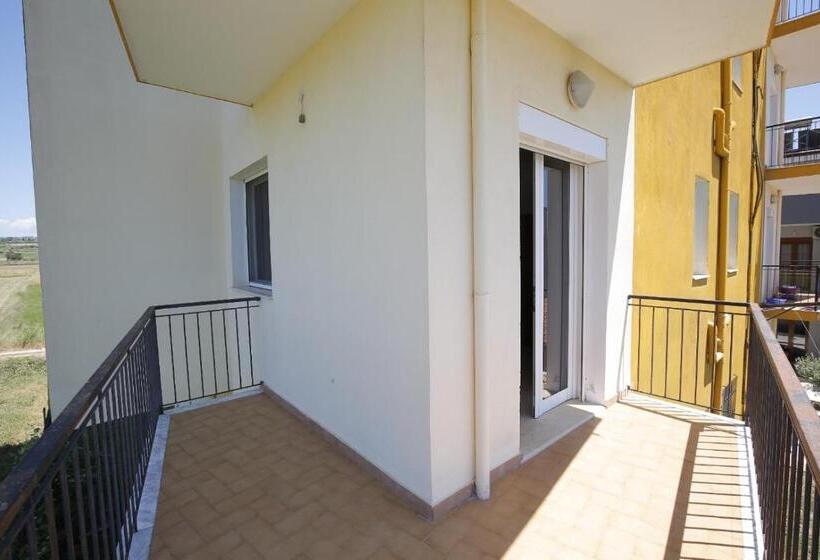 Апартаменты 1 Спальня с Балконом, Godini