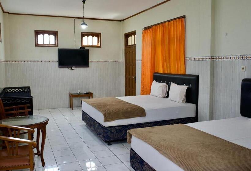 家庭间, Garuda Setia