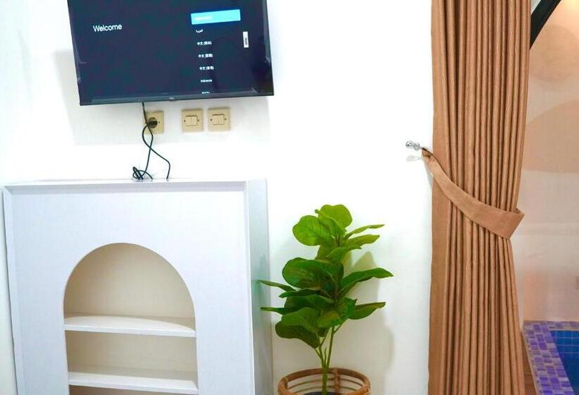 חדר דלוקס, Raja Villa