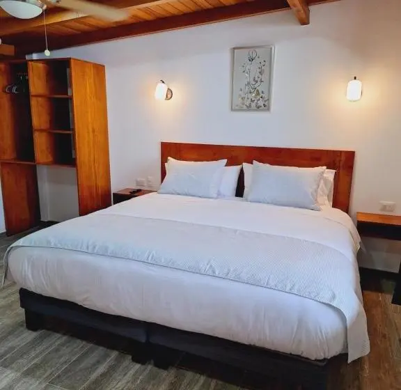 デラックススイート, Royal River Suites & Spa Apart