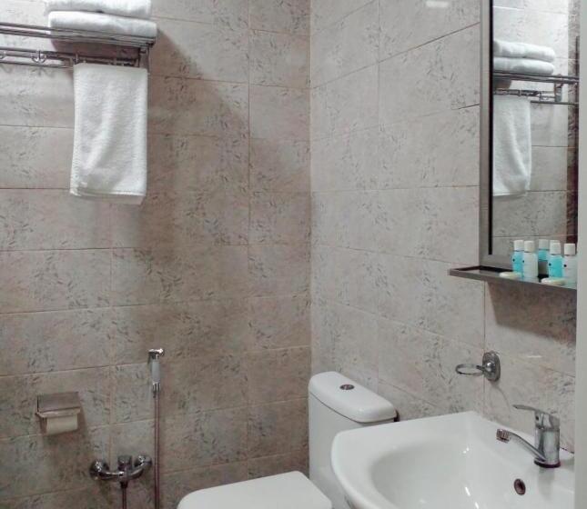 اتاق استاندارد, Jeanne D Arc