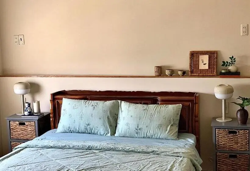 اتاق استاندارد با بالکن, Lela Stay