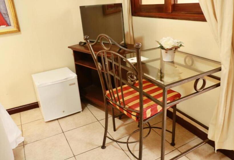 اتاق استاندارد, Nesthost Stay