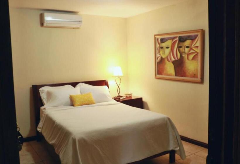 اتاق استاندارد, Nesthost Stay