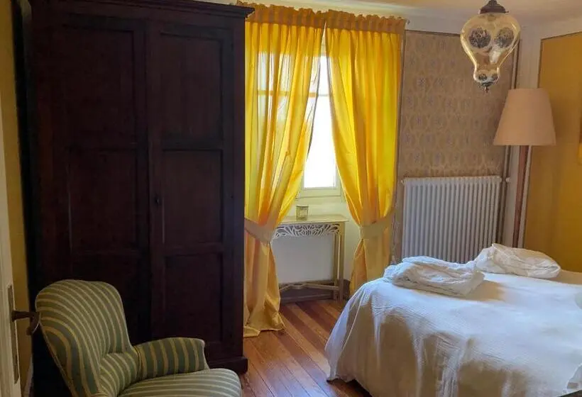 اتاق استاندارد با چشم‌انداز دریاچه, Villa Diomira