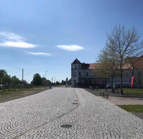 共用浴室的经济型房间, Bo I Gärsnäs