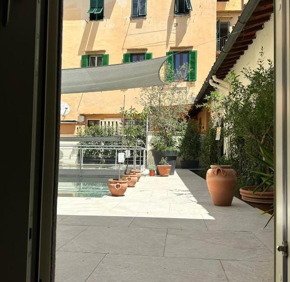 سوئیت 2 خوابه, Dimora Collection   Le Corti   Boutique Luxury Suites In 13th Century Villa   Adults Only