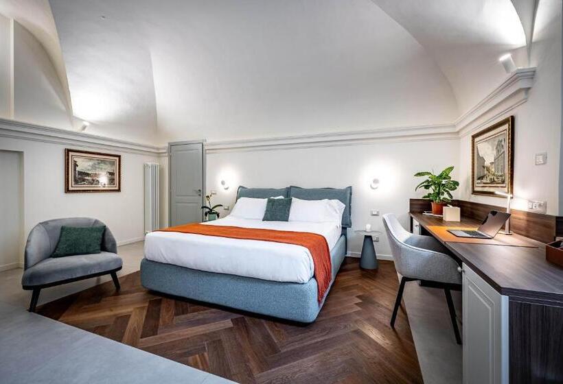 سوئیت 2 خوابه, Dimora Collection   Le Corti   Boutique Luxury Suites In 13th Century Villa   Adults Only