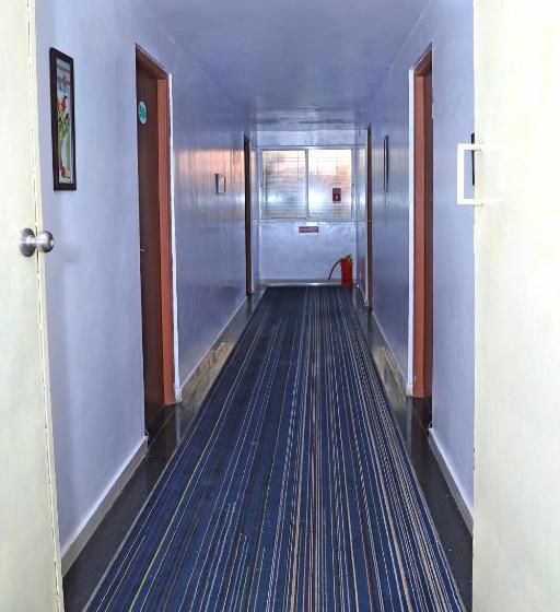 디럭스 룸, Asian International