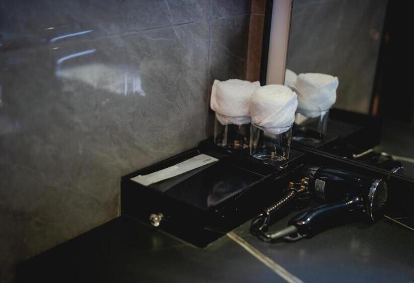 Номер Deluxe Кровать Кинг, Monkeys Canopy Resort