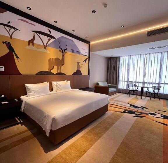 Полулюкс, Monkeys Canopy Resort