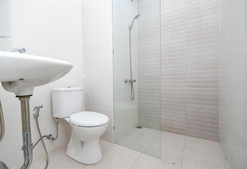 Номер Deluxe, Oyo Life 2491 Omah Puspa