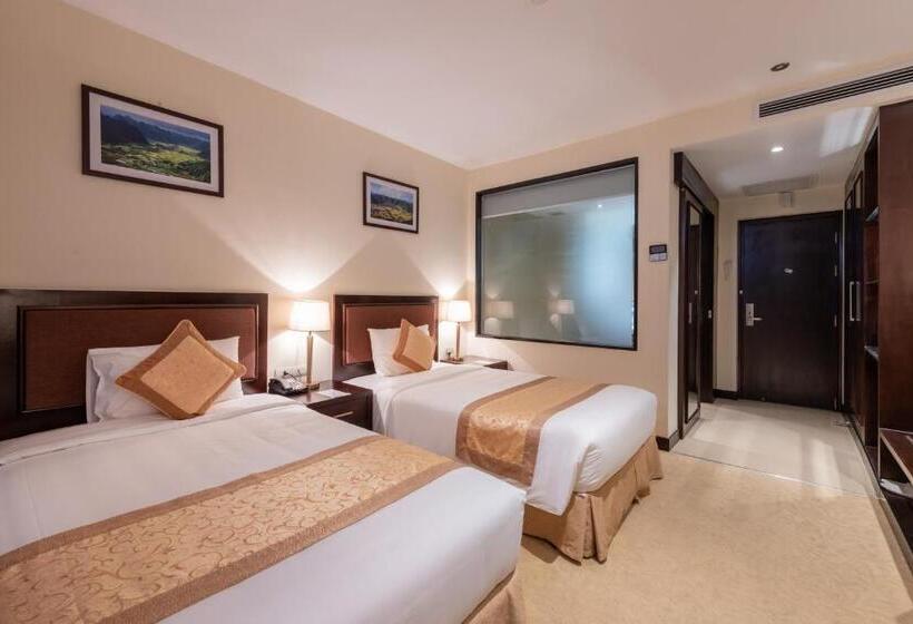 اتاق لوکس, Red River View