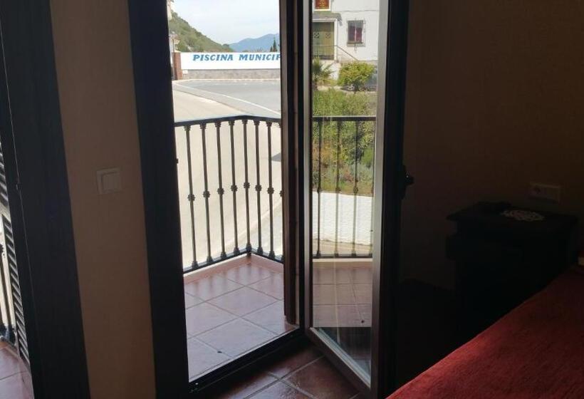 스탠다드 룸, Restaurante Atalaya