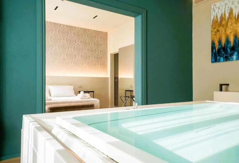 标准间带漩涡浴缸, Savanto