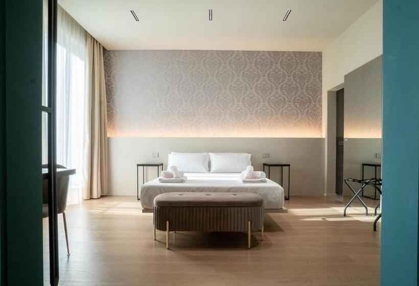 스탠다드 자쿠지 룸, Savanto