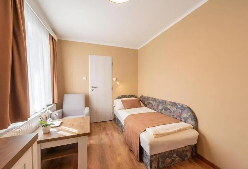 اتاق استاندارد یک نفره, Vila Astoria