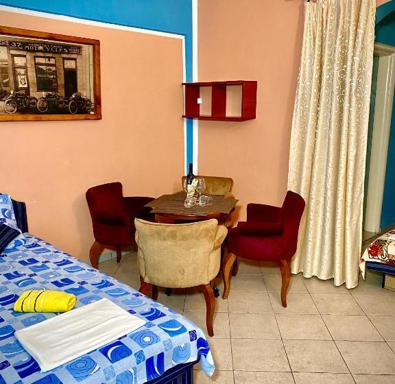 اتاق استاندارد چهار تخته, Vila đuričić 300m Od Mora