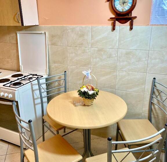 آپارتمان لوکس 1 خوابه, Vila đuričić 300m Od Mora