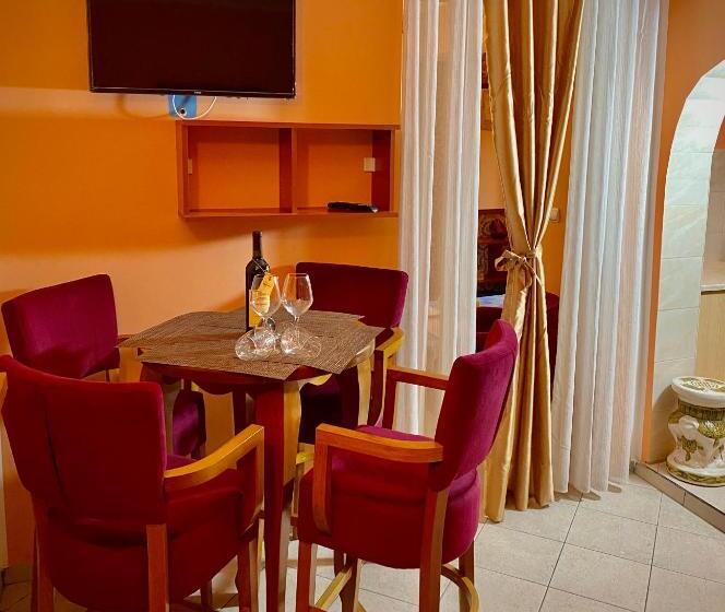 آپارتمان لوکس 1 خوابه, Vila đuričić 300m Od Mora