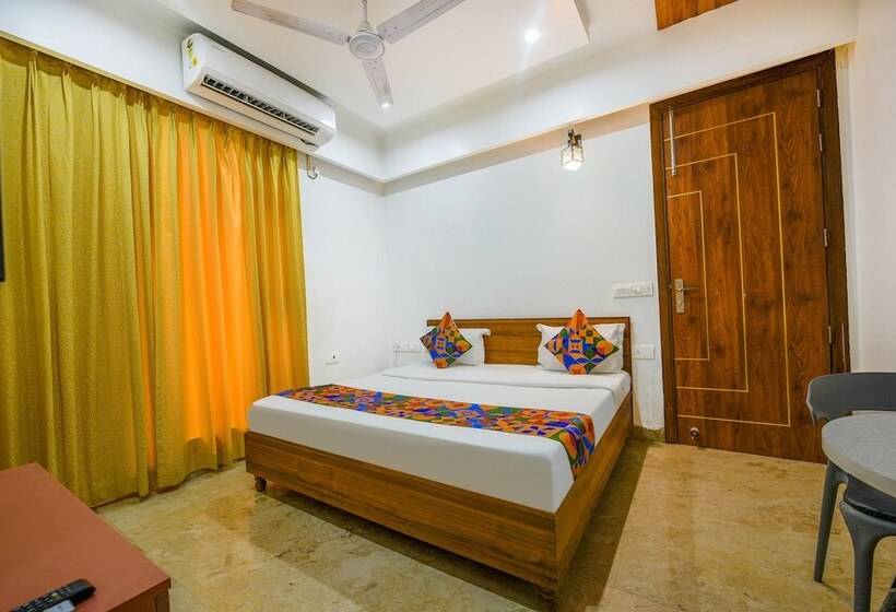 Quarto Deluxe, Fabhotel Nyra Residency