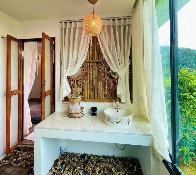 Pokój Standard Łóżko King Size, Pupah Kanna Pua ปู๋ ป๋าล์ คันนา ปัว