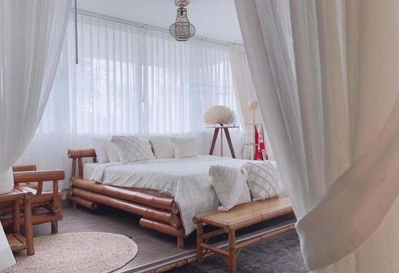 Pokój Standard Łóżko King Size, Pupah Kanna Pua ปู๋ ป๋าล์ คันนา ปัว