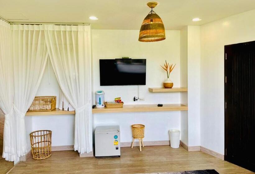 Pokój Rodzinny, Pupah Kanna Pua ปู๋ ป๋าล์ คันนา ปัว