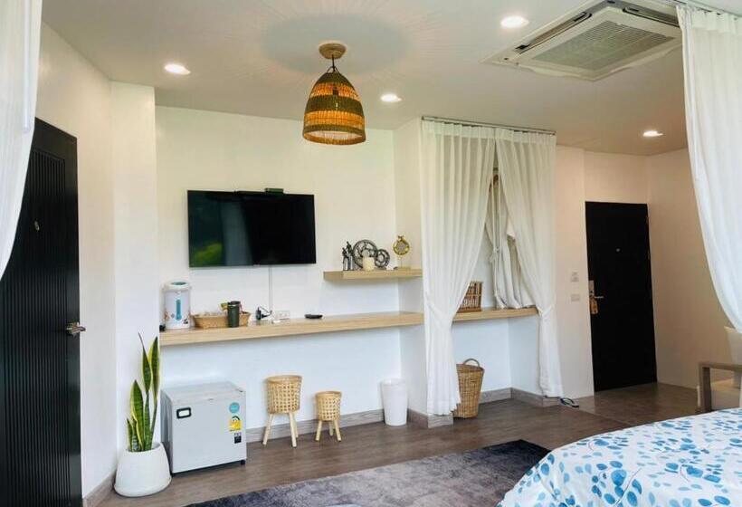 Pokój Rodzinny, Pupah Kanna Pua ปู๋ ป๋าล์ คันนา ปัว