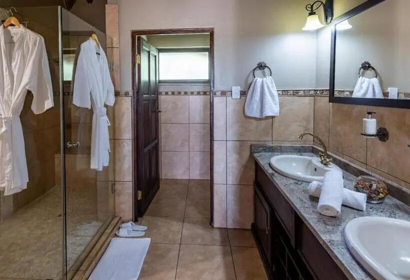 デラックススイート, Sable Ranch Thaba Khaya Lodge