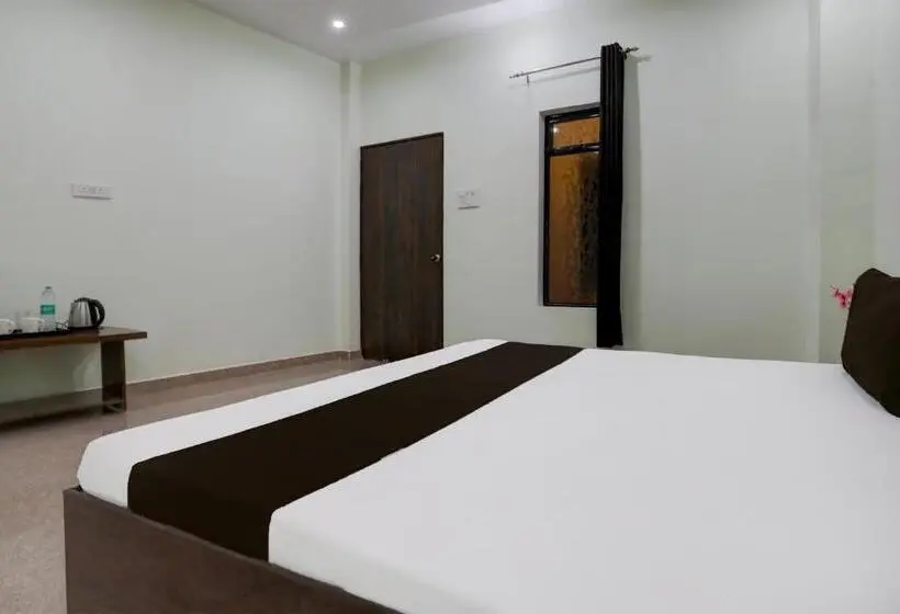 トリプルクラシックルーム, Oyo R.p Hotel And Guest House