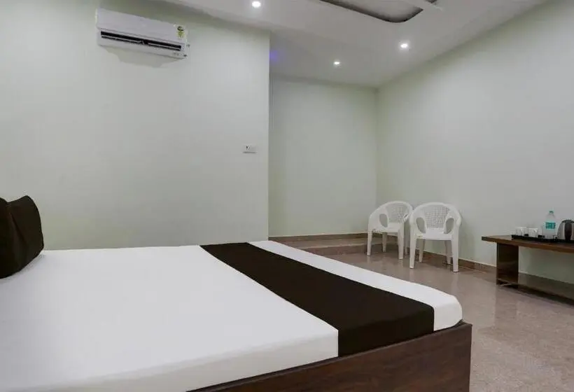 トリプルクラシックルーム, Oyo R.p Hotel And Guest House