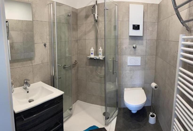 家庭间, Pension Zum Goldenen Anker Direkt An Der Elbe