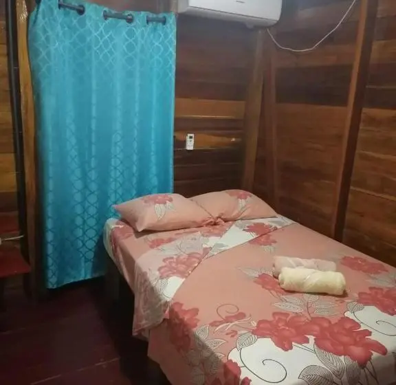 Comfort-huone, El Jaguar
