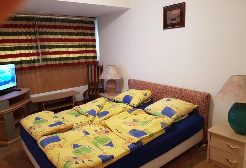 בקתת חדר, Holidays Groupes Anzère