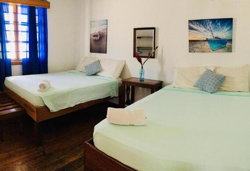 غرفة قياسية رباعية, Ito Del Mar   Main Street