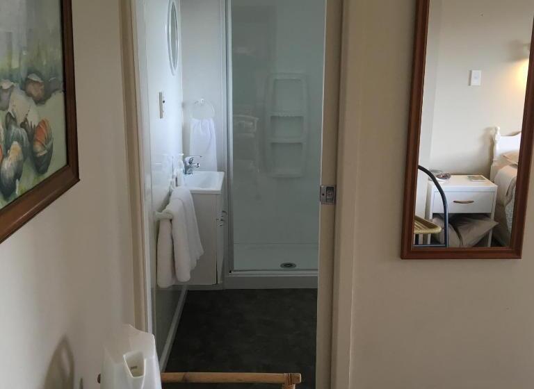 스탠다드 룸, Waitomo Caves Guest Lodge