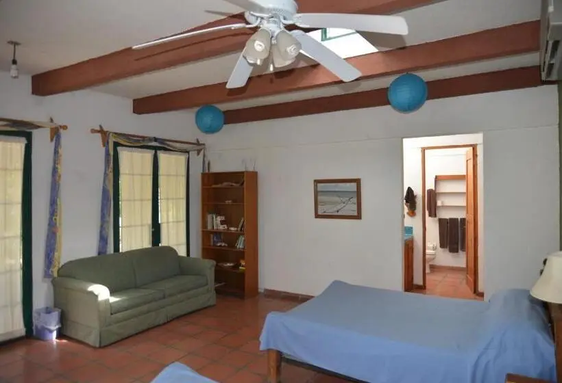 Standard-huone Puutarhanäkymä, Casabuena B&b