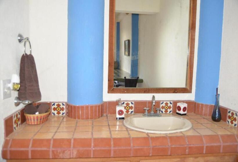 エコノミールーム, Casabuena B&b