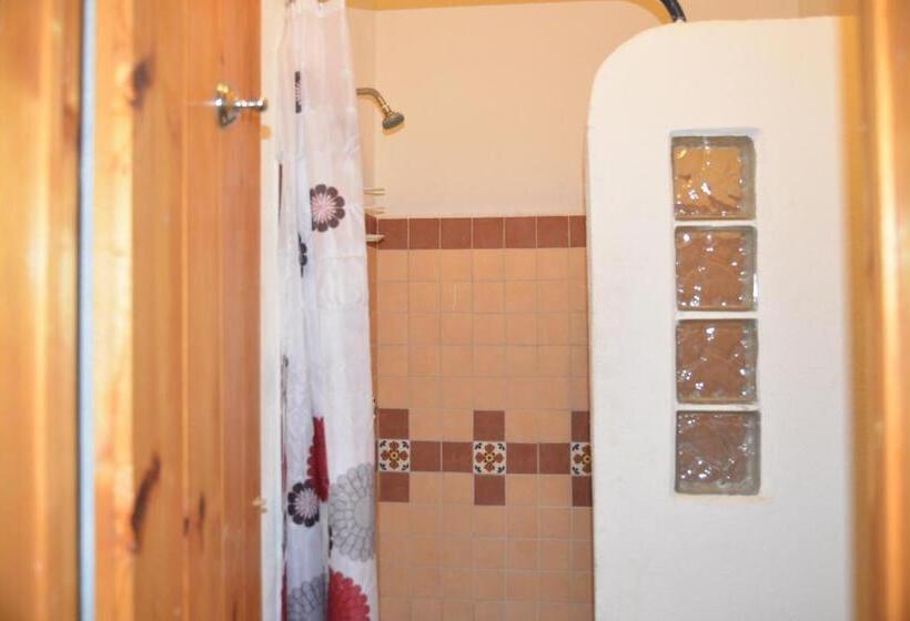 エコノミールーム, Casabuena B&b