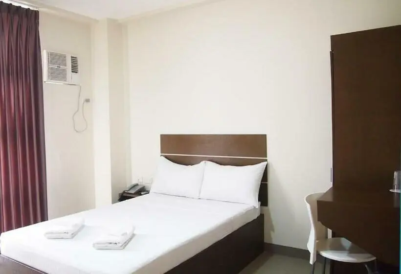 Economy-huone, Emerald Suites Cdo