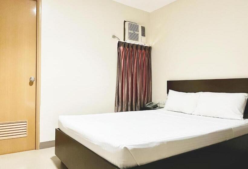 غرفة قياسية, Emerald Suites Cdo