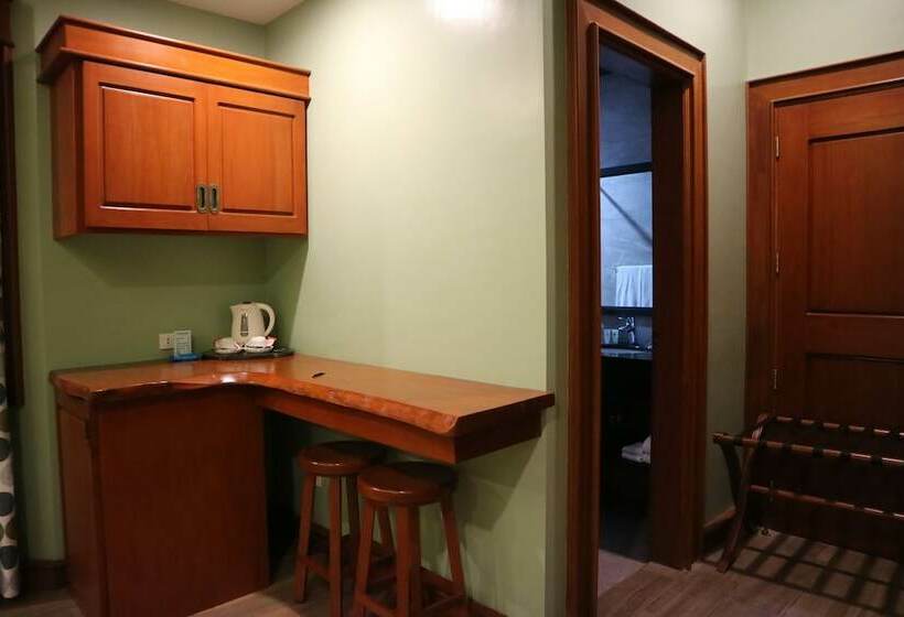 غرفة بريميوم, Paragon Hotel And Suites