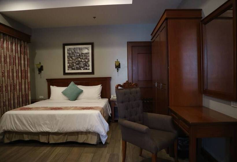 套房, Paragon Hotel And Suites