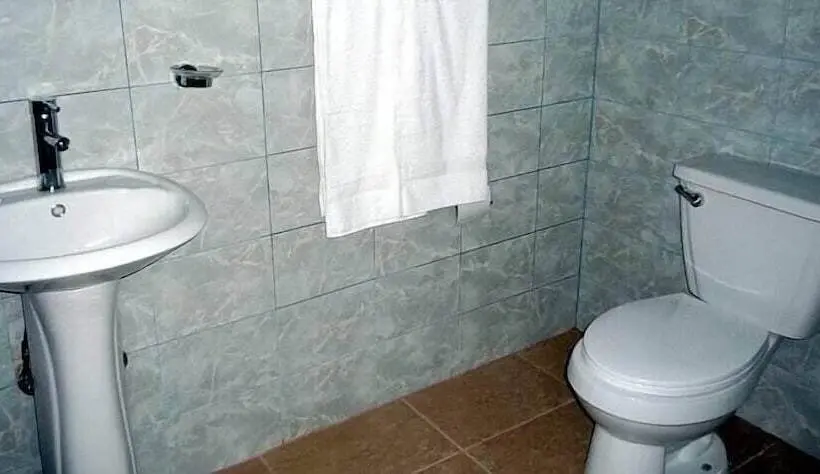 اتاق لوکس سه تخته, Residencial La Terraza