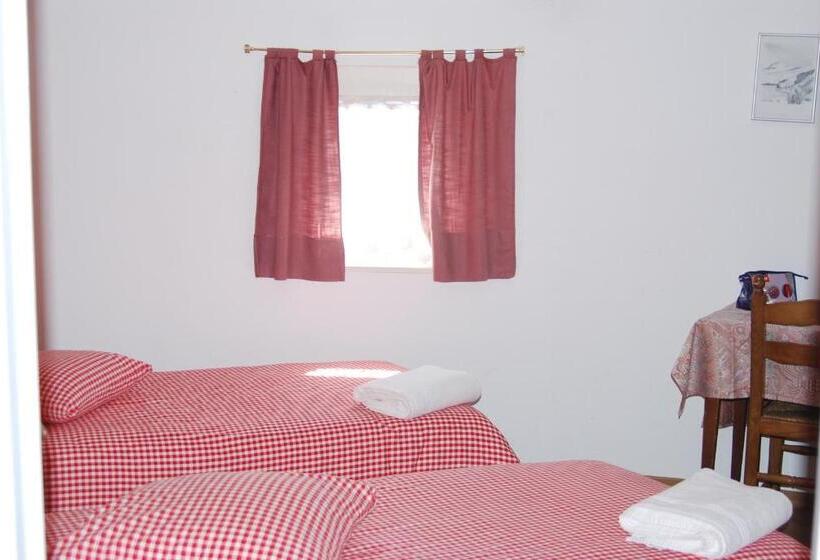 חדר סטנדרט חדר אמבטיה משותף, Restaurant Monte Leone