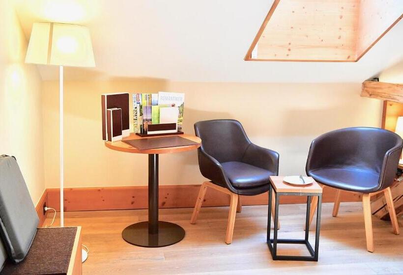 Люкс Повышенной Комфортности, The Alpina Mountain Resort